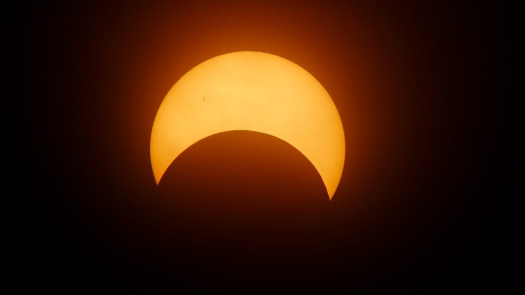 Solar eclipse 2024